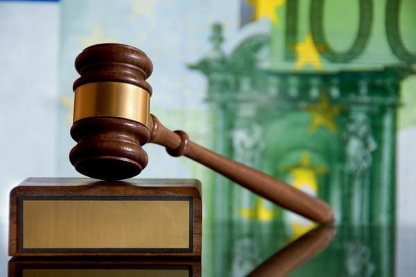 Sony wegen Klage-Verbot verklagt