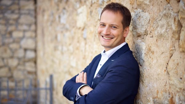 Esports Group Leader Manuel Höferlin Won't Candidate for Federal Parliament Again