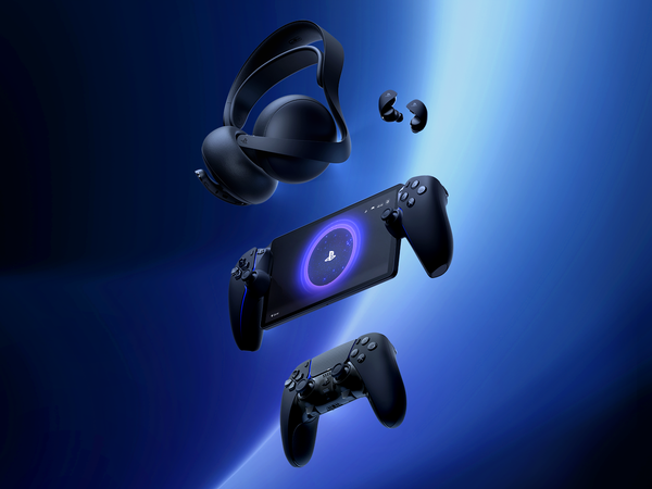 Midnight Black Collection of PS5 Accessories Grows