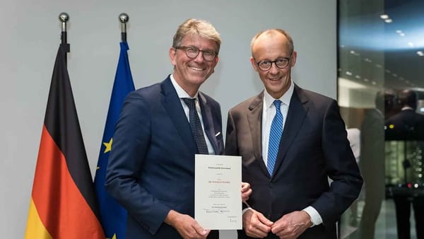 Wolfram Weimer Officially Sworn in as Federal Government Commissioner for Culture and Media